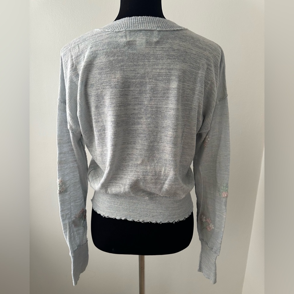 🦋WILDFOX Sweater - Picture 6 of 10